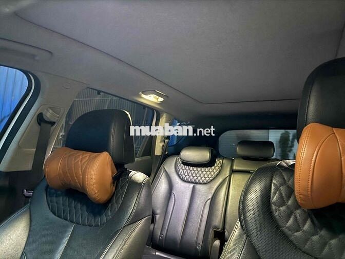 Hyundai SantaFe 7 chỗ Trắng 106.308 km