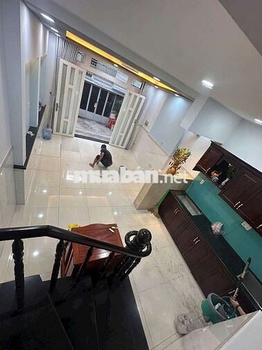 Nhà 4x10m 4 tấm đường 18b gò xòai-mã lò gần lê văn quới