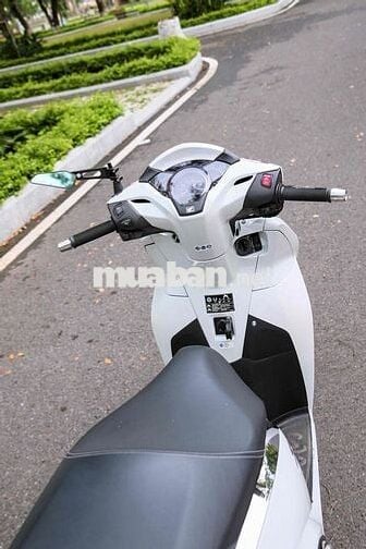 Honda SH300i ABS 2016 Trắng Bạc Ý 32.000km