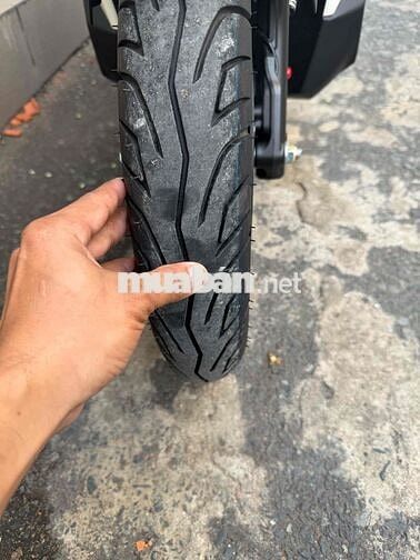 Honda Air Blade 160 2026 Trắng đỏ 700km