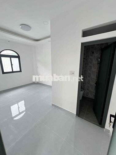 Nhà 2 MT ngay chợ Phạm Thế Hiển Q8. 61m2 - Ngan 3,9m nở hậu 8m, 4PN.