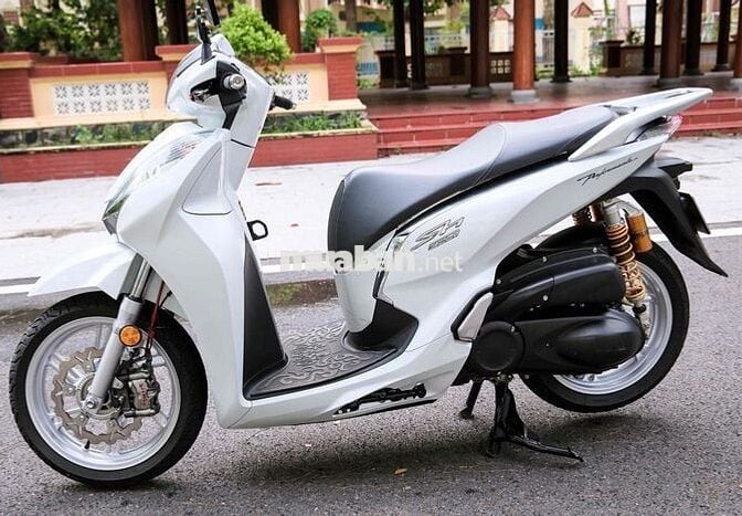 Honda SH300i ABS 2016 Trắng Bạc Ý 32.000km