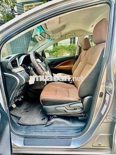 BÁN INNOVA E, SỐ SÀN 61.000km, MÀU BẠC, SX 2020