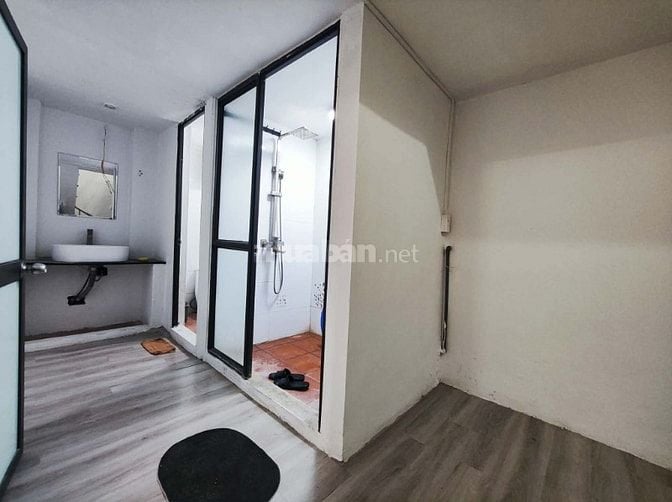 🌹10 TRIỆU - PHỐ ĐỘI CẤN - GẦN GIANG VĂN MINH - NHÀ MỚI 