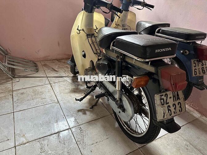 Honda Super Cub 50 Xanh trắng Cổ điển