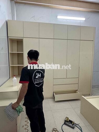 Tuyển thợ gỗ mdf và phụ việc