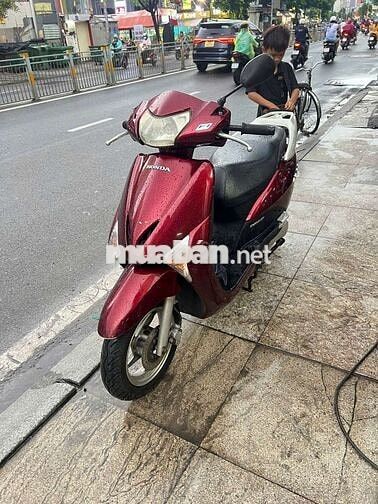 Honda Lead Fi 2010 màu Đỏ