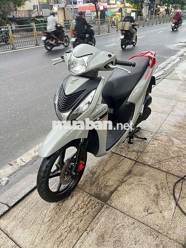 Honda Vision 2023 Cao cấp Xám Mới 90%