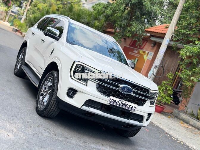 FORD EVEREST TITANIUM BI_TURBO 2 CẦU 4x4 ĐKY 2023