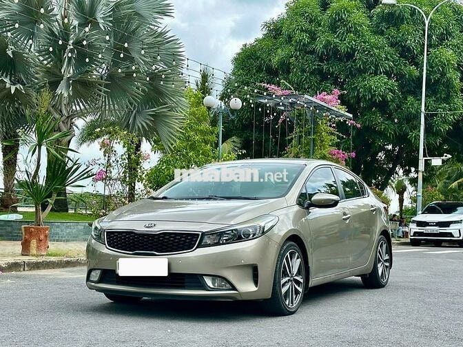 KIA CERATO 1.6AT - GIÁ 31X