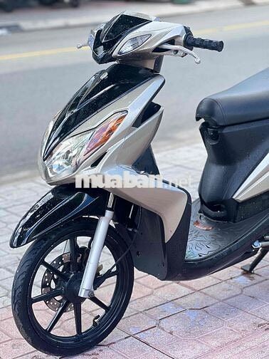 Yamaha Luvias Đen, Bạc