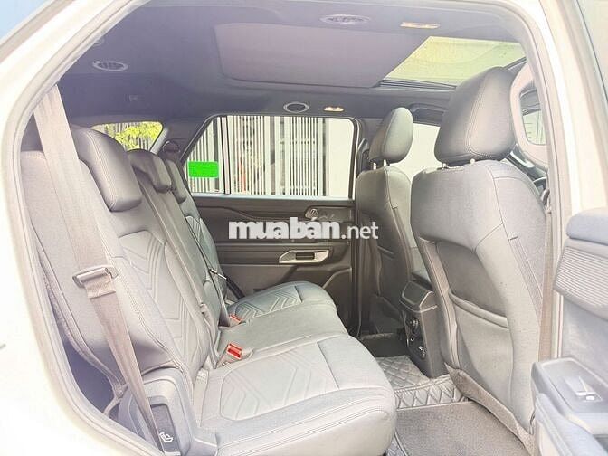 FORD EVEREST TITANIUM BI_TURBO 2 CẦU 4x4 ĐKY 2023