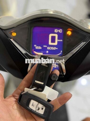 Honda SH 125i 2024 Xám Tự động 6052 km