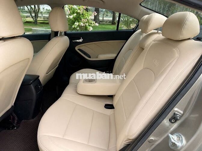 KIA CERATO 1.6AT - GIÁ 31X