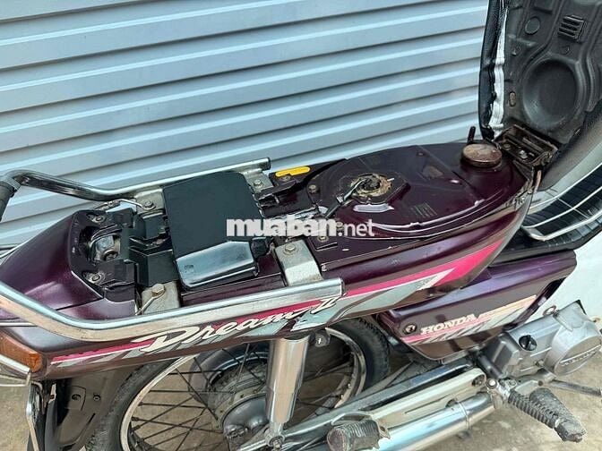 Honda Dream Thái Tím Trắng