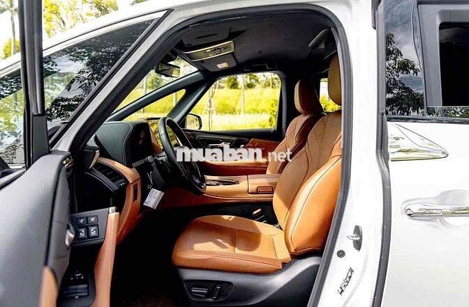 Toyota Alphard 2026 hev, giao ngay