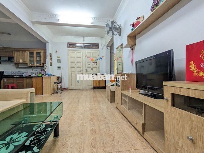 Cho thuê căn hộ khu 7,2ha Vĩnh Phúc, Ba Đình