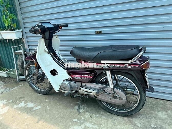Honda Dream Thái Tím Trắng