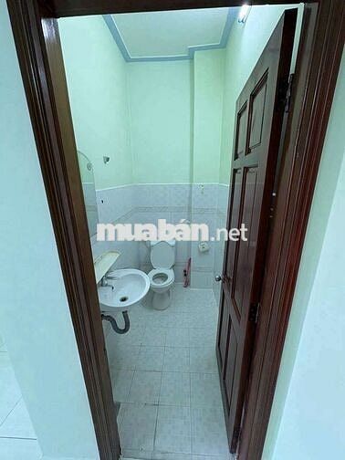 CHO THUÊ NHÀ CHÍNH CHỦ GIÁ RẺ 5PN 6WC 10TRIEU 