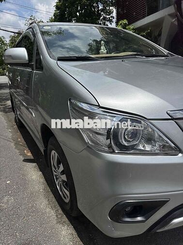 Toyota Innova E 2015 Số sàn Bạc