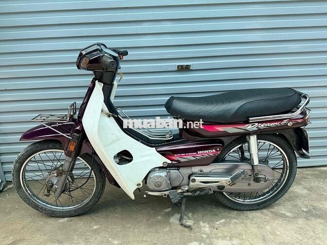 Honda Dream Thái Tím Trắng