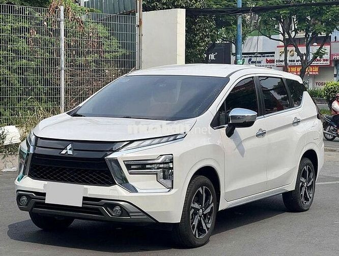 Mitsubishi Xpander Premium 2024 Trắng 58.000 km
