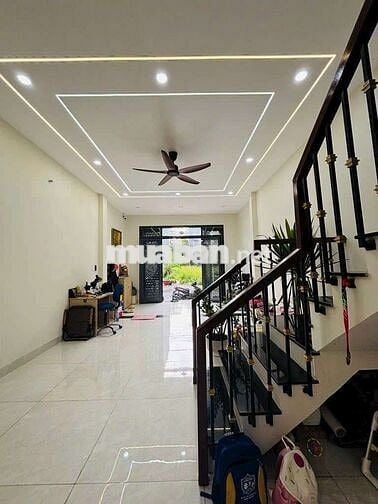 phạm thê hiển, quận 8, ô tô ngủ nhà, 3 tầng,4,5mx14m,nhỉnh 6,x tỷ