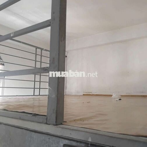 CHO THUÊ 2 P CÓ GÁC GIÁ 2.5 TR VÀ 2.7 TRIÊU ( CÓ P TẦNG TRÊT)