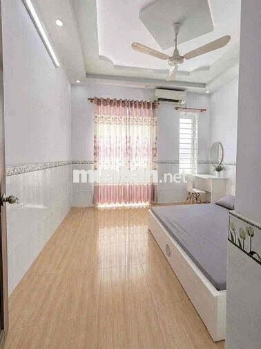 NHÀ HẺM 8M THÔNG LÊ VĂN THỌ (4x18M) - 5 PHÒNG NGỦ 6WC  - XEM NGAY