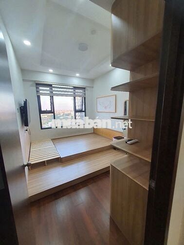 Cho thuê full nội thất 2pn-1wc như hình 9tr ở liền view hồ bơi  9tr