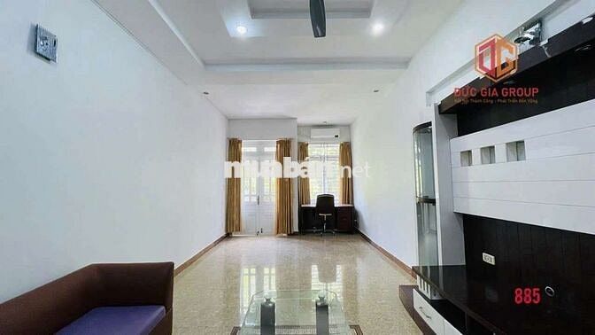 Bán nhà 1 trệt 2 lầu đường D3 khu dân cư D2D