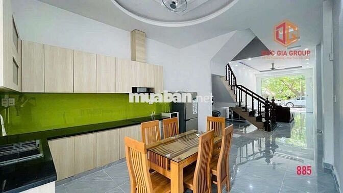Bán nhà 1 trệt 2 lầu đường D3 khu dân cư D2D