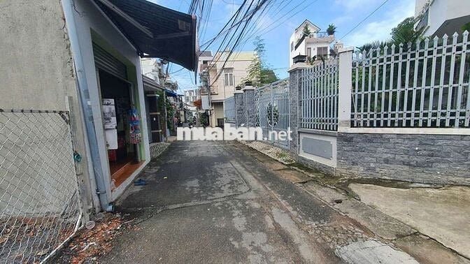Bán lô đất 150m2 gần nhà thờ Bình Hải