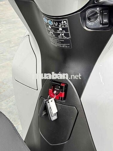 SH160 ABS 2026 4000KM LIKE NEW 99% CHÍNH CHỦ