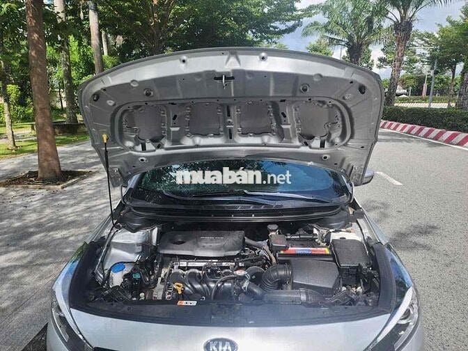 Kia Cerato 2016 Số sàn 1.6L Bạc