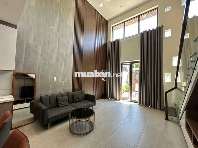 Cho thuê nhà 2 tầng mới khu Nam Hòa Xuân có 3PN giá 23tr/tháng