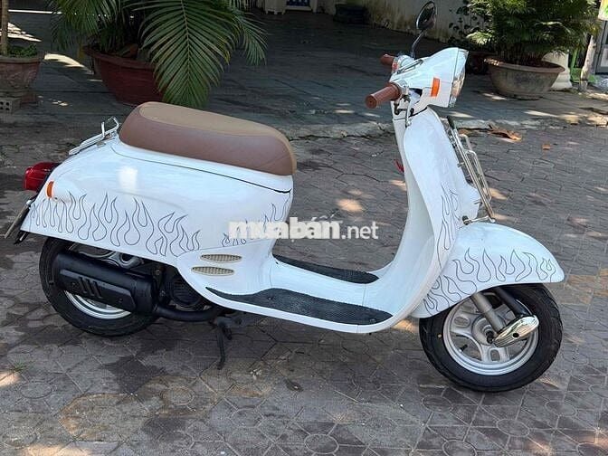 Honda Giorno Xe máy 2 thì Nhật Bản 50cc Trắng