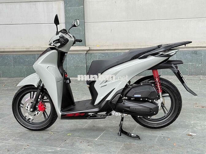 SH160 ABS 2026 4000KM LIKE NEW 99% CHÍNH CHỦ