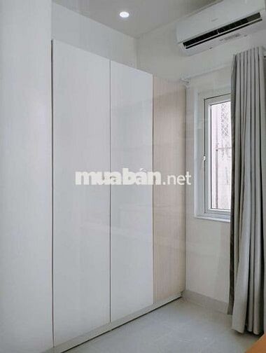 1 PN RIÊNG, Thoáng Mát + Ánh Sáng Tự nhiên