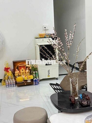 Nhà cấp 4 kiệt Trường Chinh gần cầu vượt Hoà Cầm DT đất: 100m2 (5*20m2