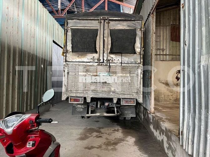 Kho xưởng 150 m² nhánh đường Nguyễn Văn Cừ ND gần Đại học Y Dược