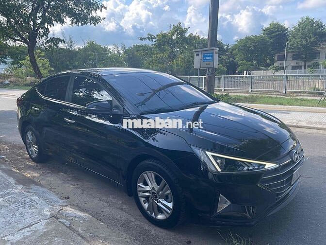 Hyundai Elantra 2019 Đen 57000 km
