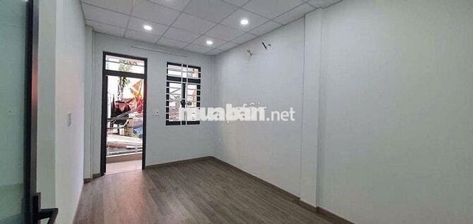 Cho thuê Nhà 2pn hẻm 3m đường Nguyễn Trãi, P.2, Q5