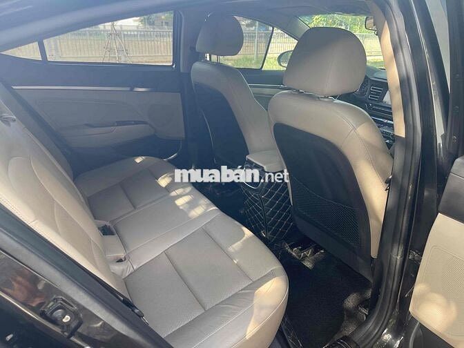 Hyundai Elantra 2019 Đen 57000 km