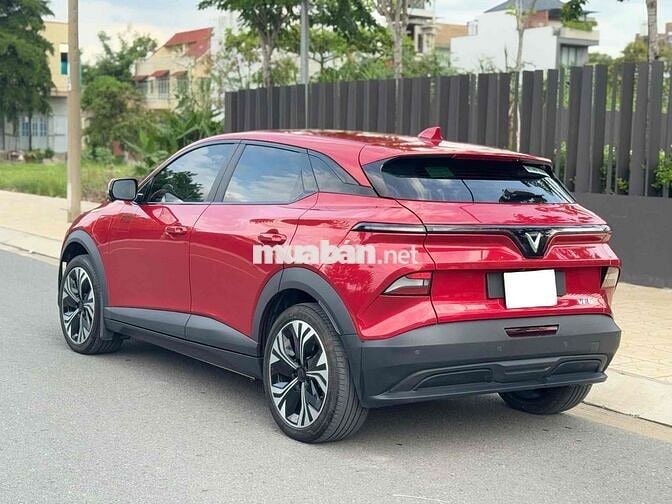 VF6 PLUS 2025 MUA PIN + FREE SẠC KGH 42.000 km