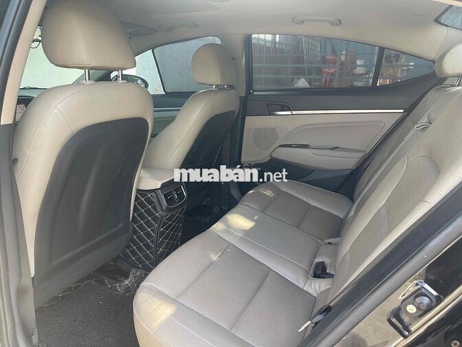 Hyundai Elantra 2019 Đen 57000 km