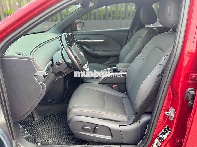 VF6 PLUS 2025 MUA PIN + FREE SẠC KGH 42.000 km