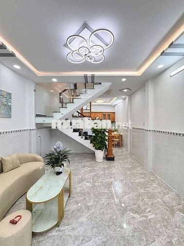 Nhà đường số 14 lê văn quới 4x10m 1 lầu 2pn,2wc gần 4 xã giáp tân phú