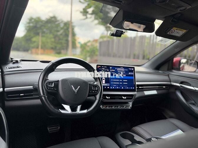 VF6 PLUS 2025 MUA PIN + FREE SẠC KGH 42.000 km