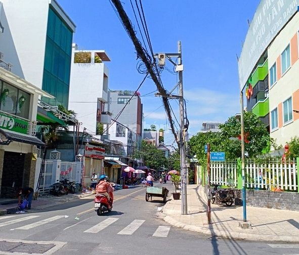 Cho Thuê Mặt Tiền Khu Cư Xá Bắc Hải ( Đường Bạch Mã ) P15 Q10